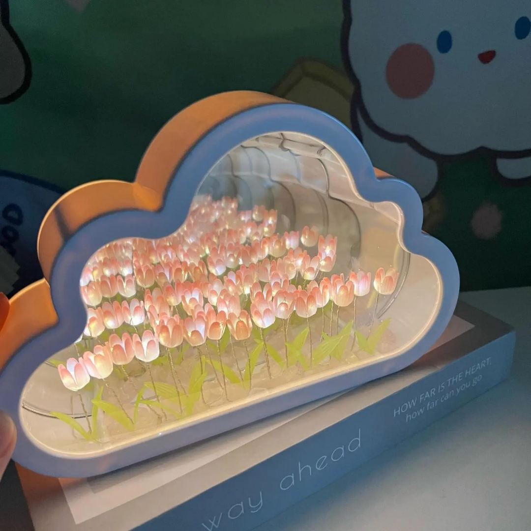 SpaceLamps™ Cloud Tulip Lamp